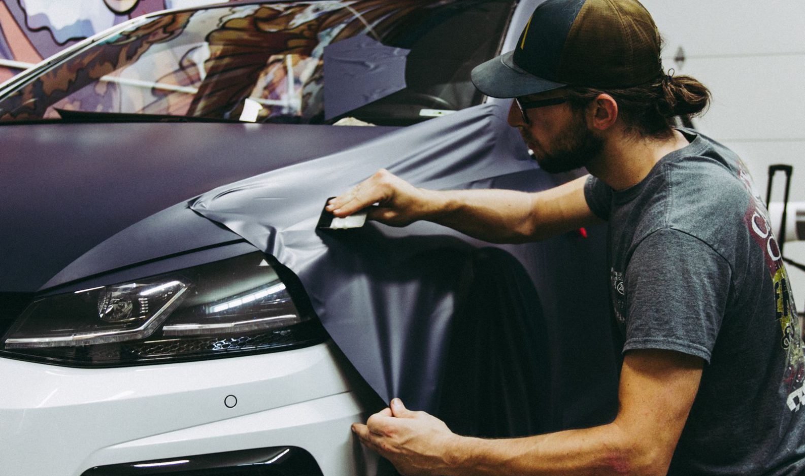 Installation of a vehicle graphics project by Wrapmate