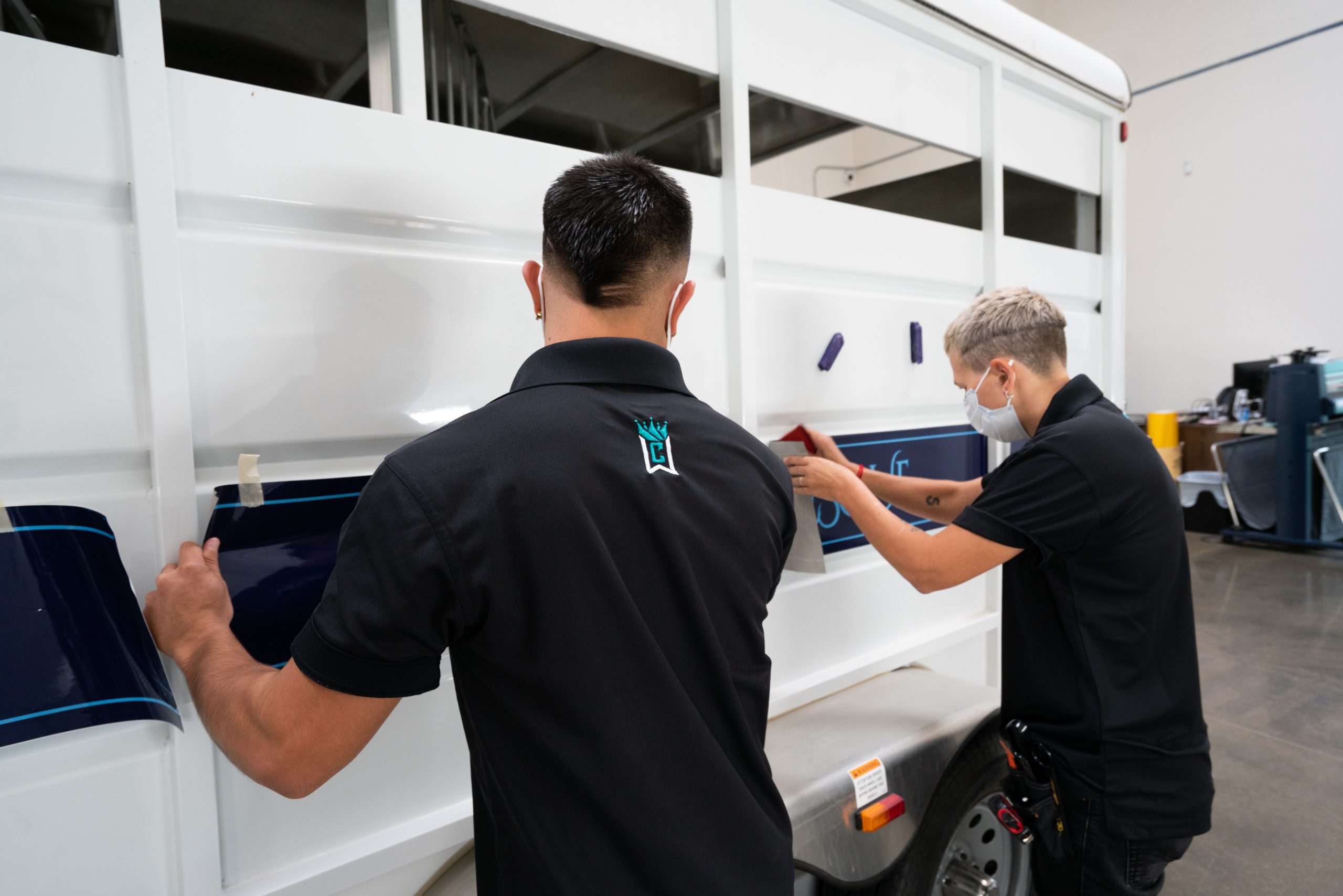 Wrapmate Pro CPR Signs wrapping horsing trailer for Viva Rescue