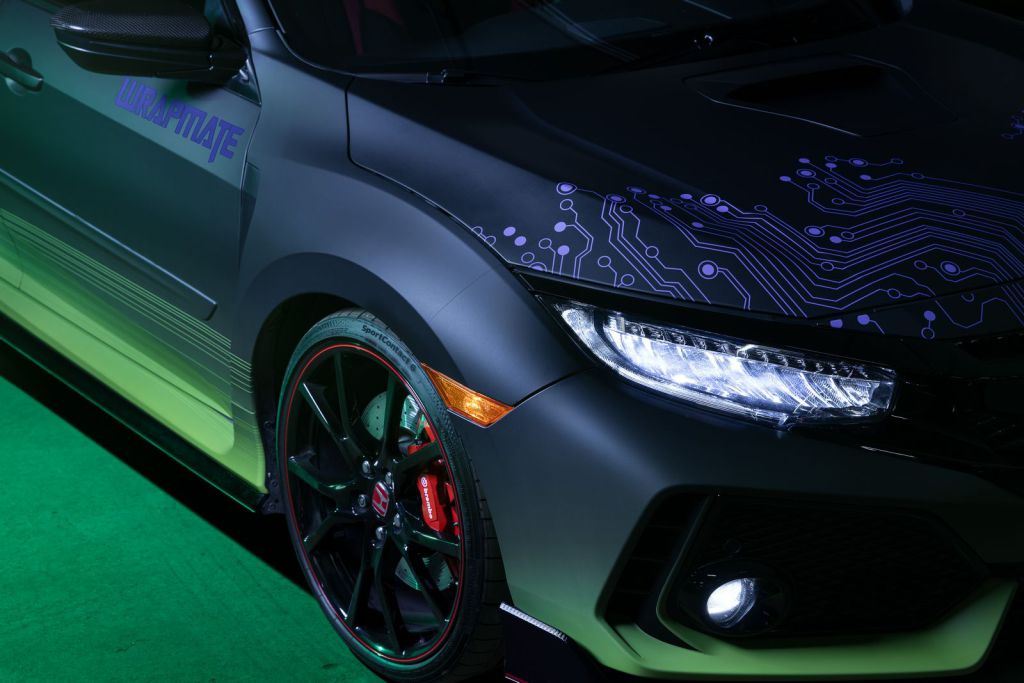 Honda Civic Type R wrap with Transformer-inspired design